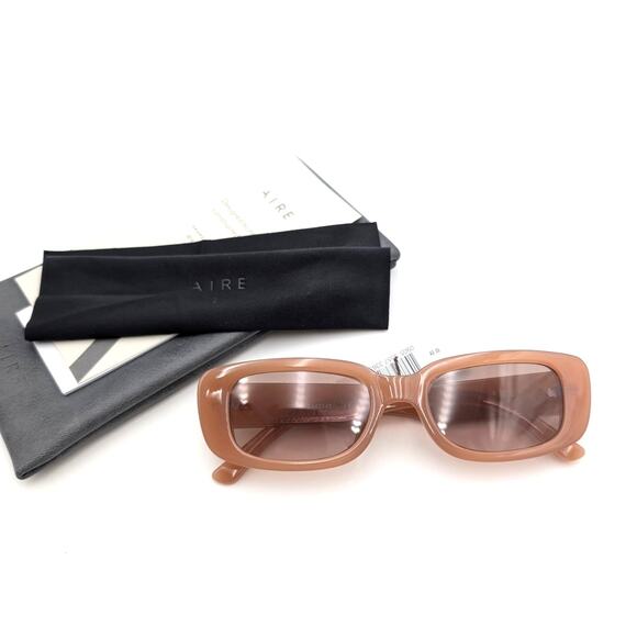 Aire Ceres Unisex Modern Rectangular Sunglasses Caramel Polarised M Size - Picture 1 of 8